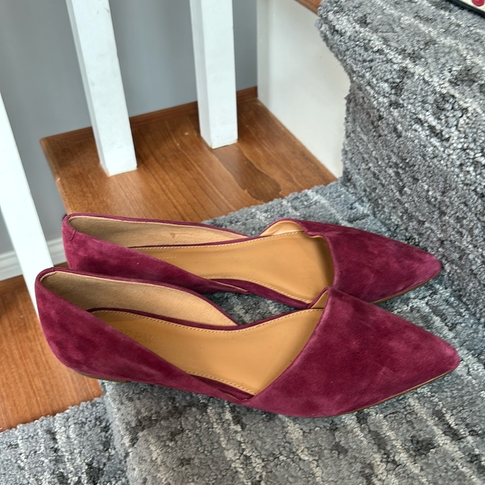 Jcrew maroon pointed flat in 81/2